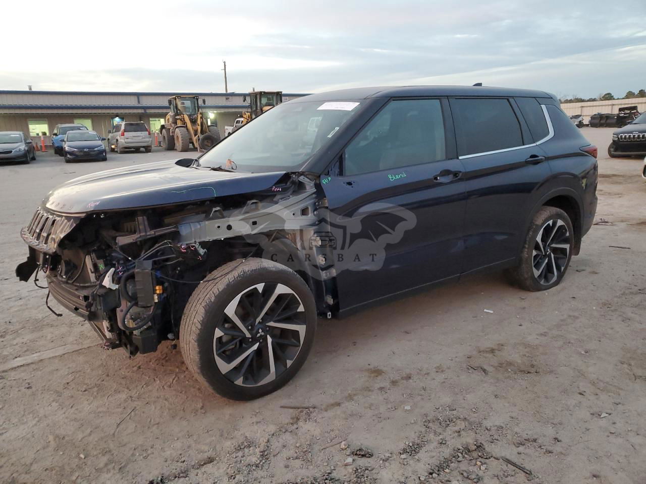 Mitsubishi Outlander SE 2.5L  4 2023