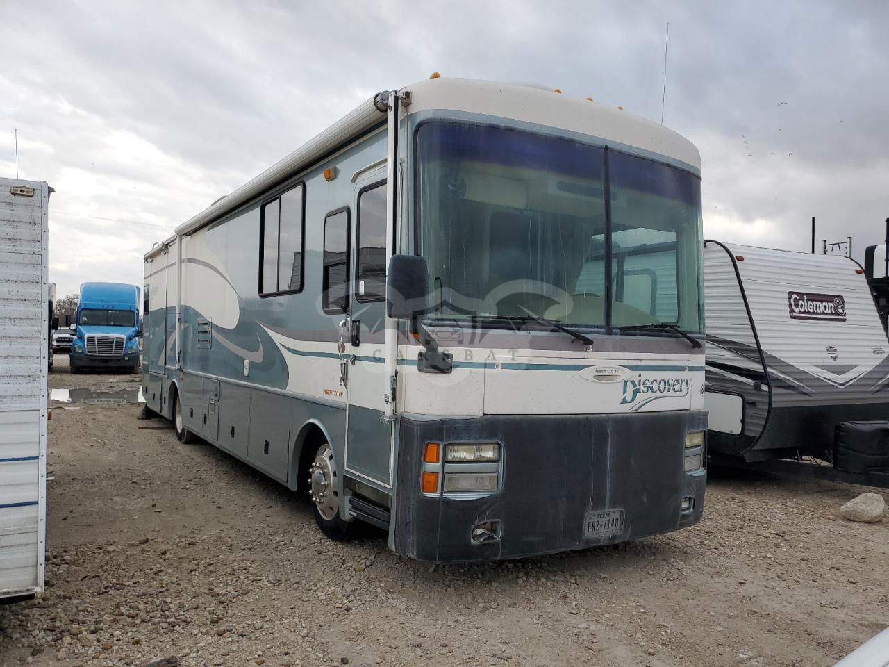 Freightliner X-line X LINE MOTOR HOME 6 2000