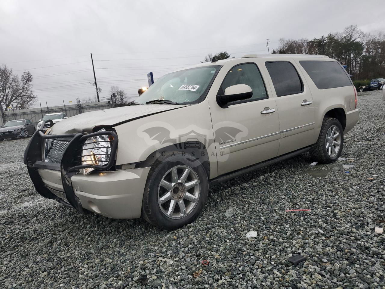 GMC Yukon DENALI 6.2L  8 2013