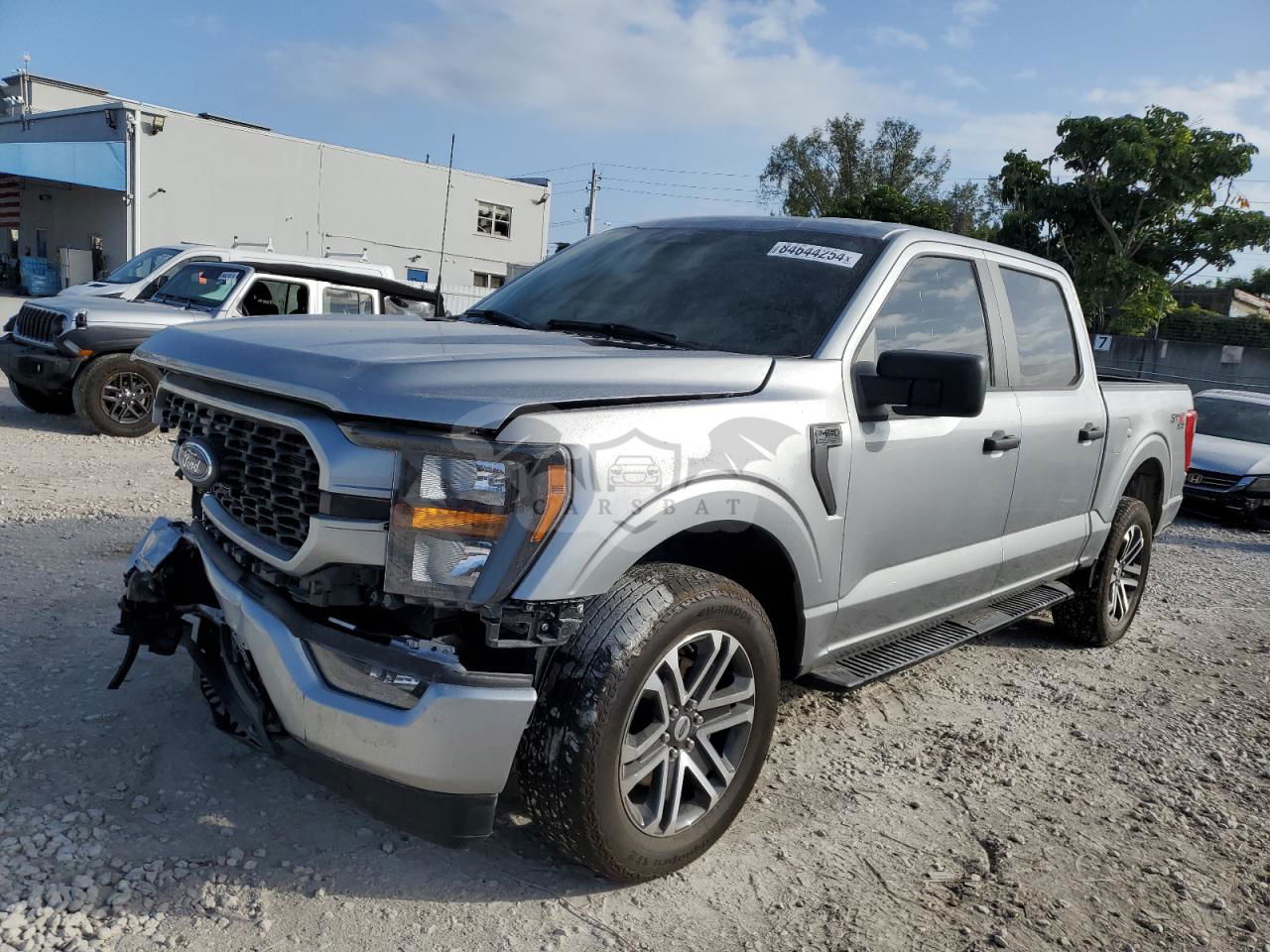 Ford F-150 SUPERCREW 5.0L  8 2023
