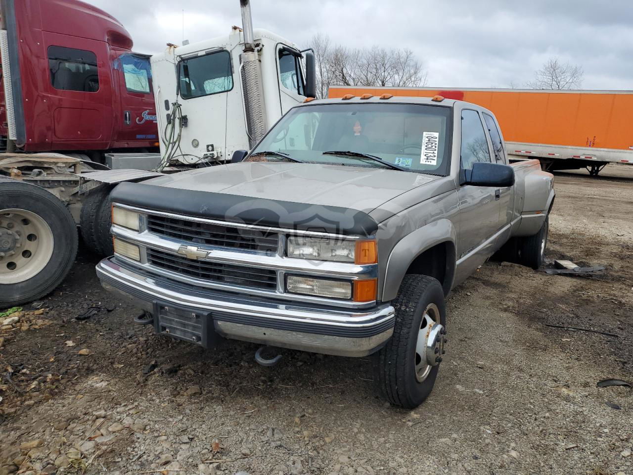 Chevrolet C/K Series K3500 7.4L  8 1998