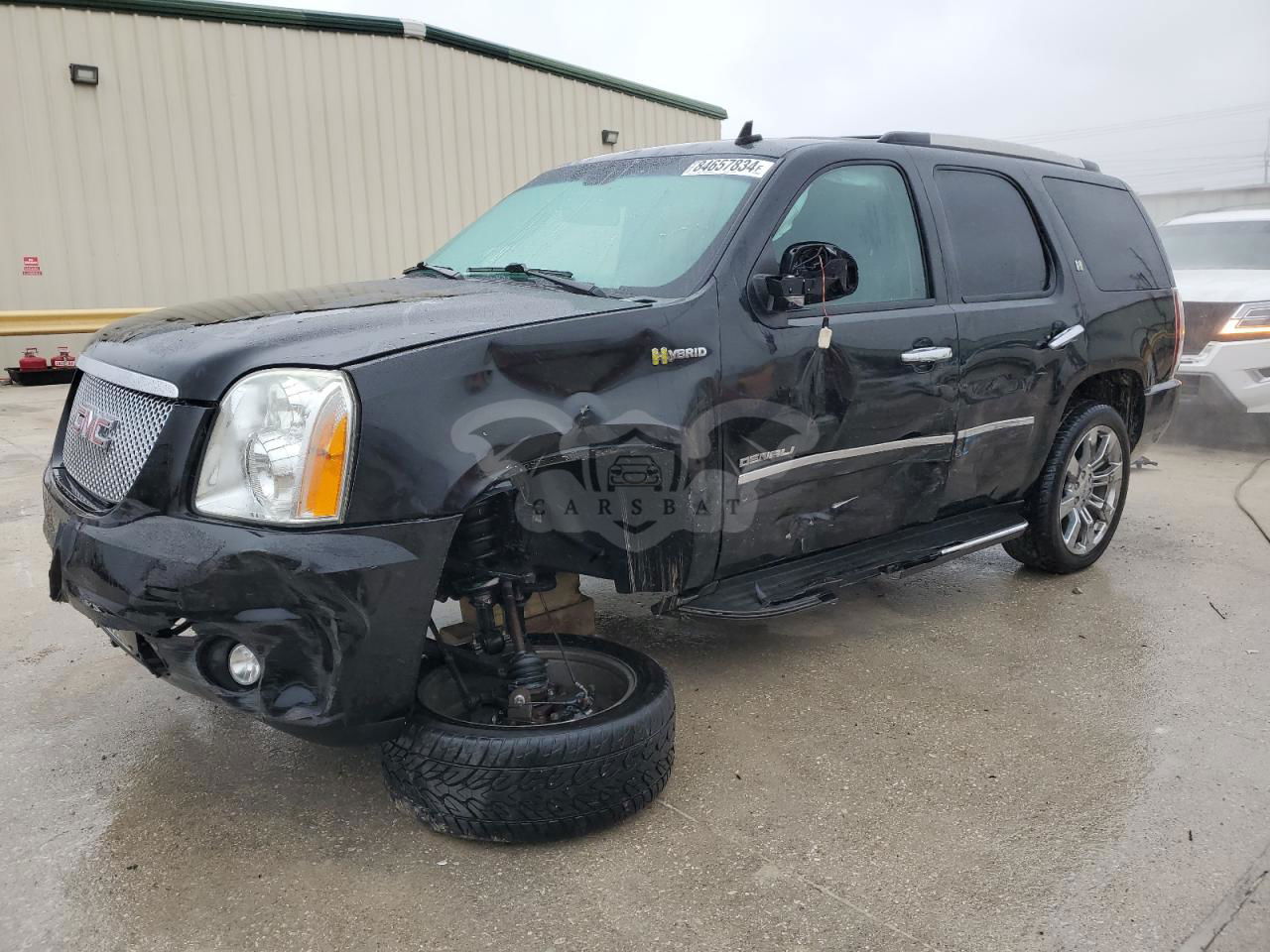 GMC Yukon DENALI HYBRID 6.0L  8 2013