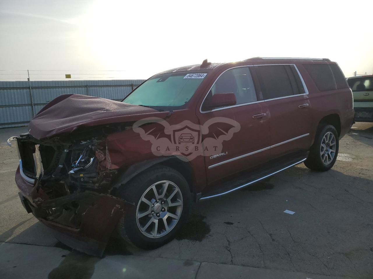 GMC Yukon DENALI 6.2L  8 2016