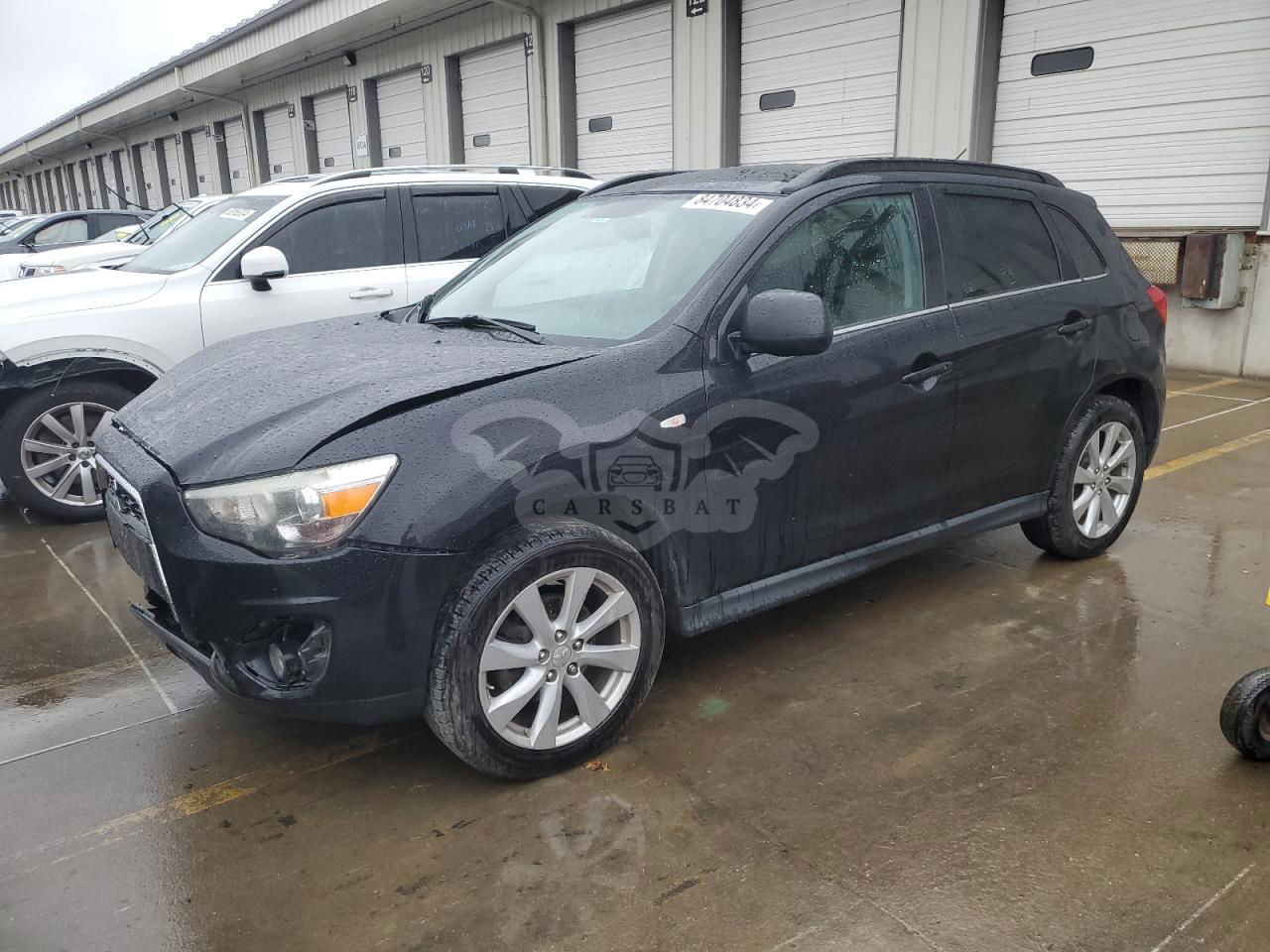Mitsubishi Outlander SE 2.0L  4 2013