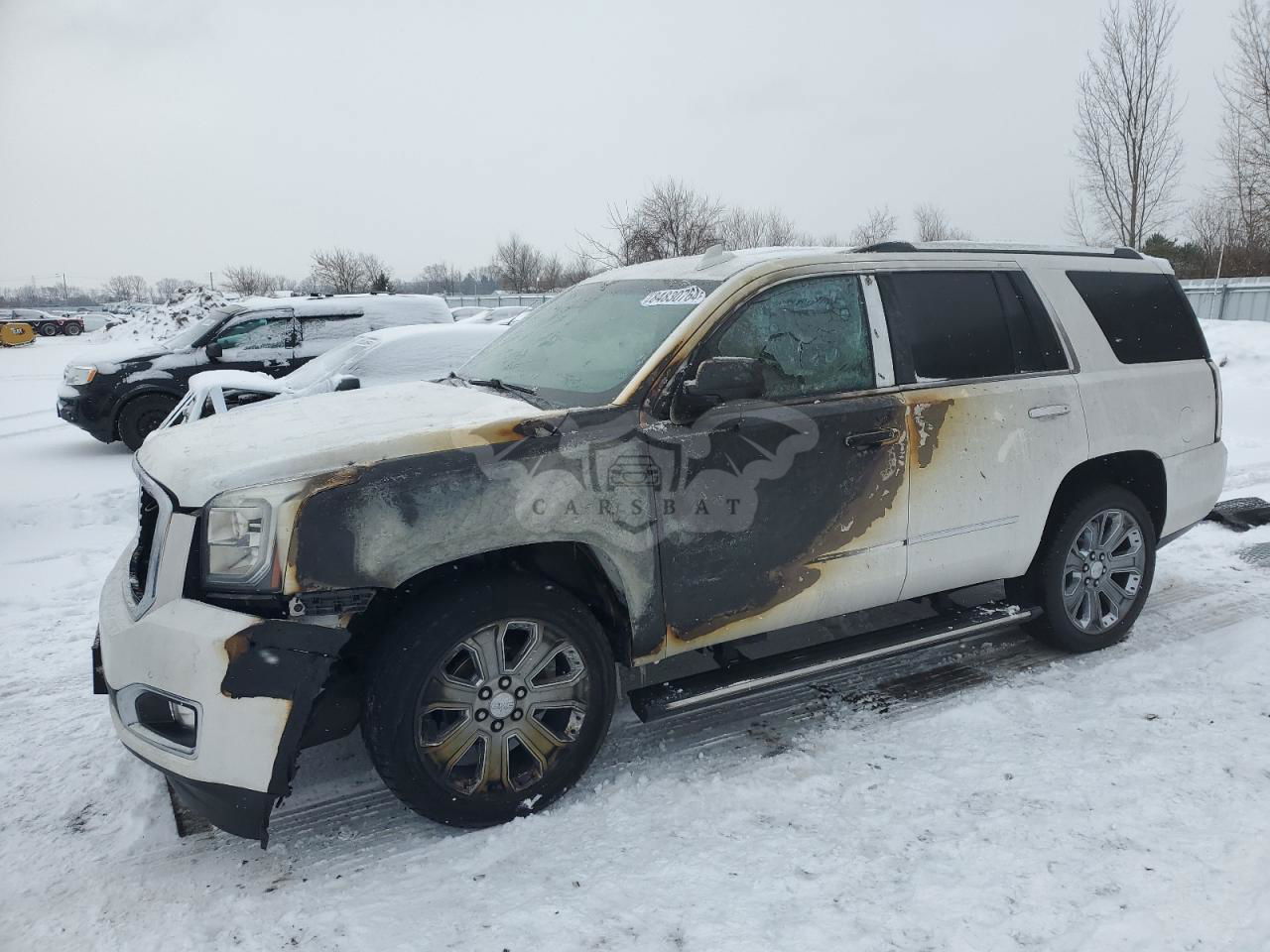 GMC Yukon DENALI 6.2L  8 2016