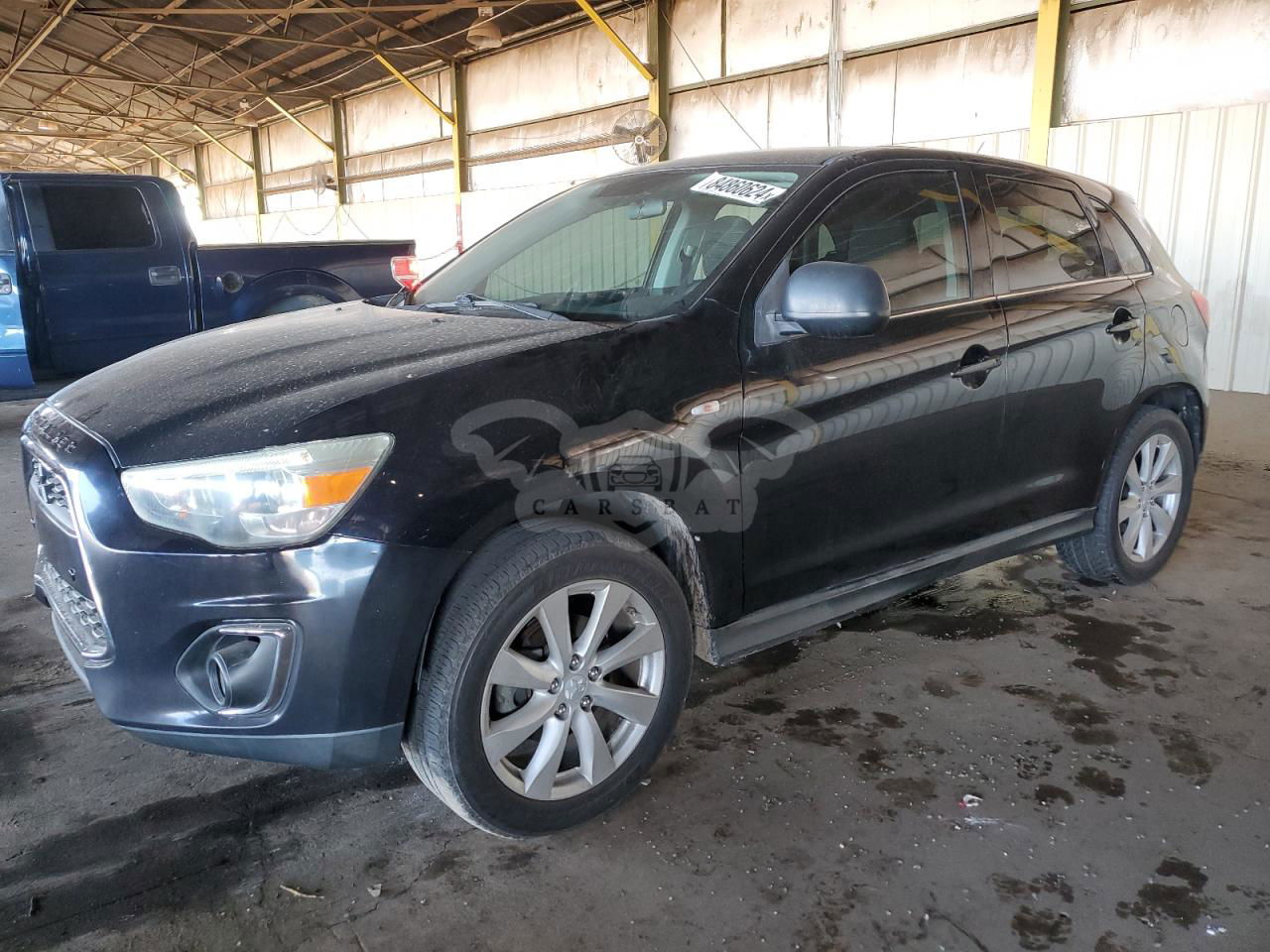 Mitsubishi Outlander SE 2.0L  4 2013