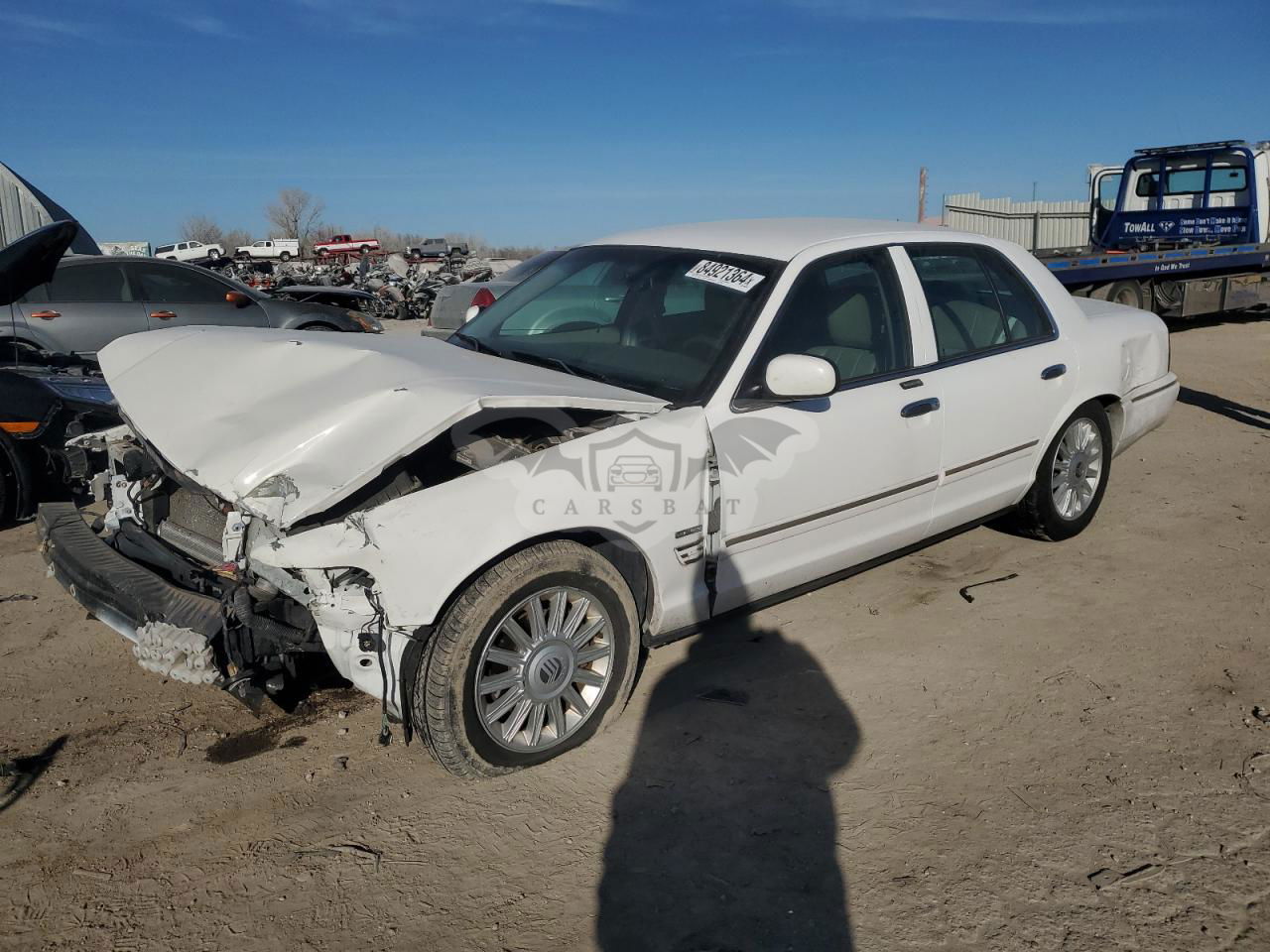 Mercury Grand Marquis LS 4.6L  8 2011