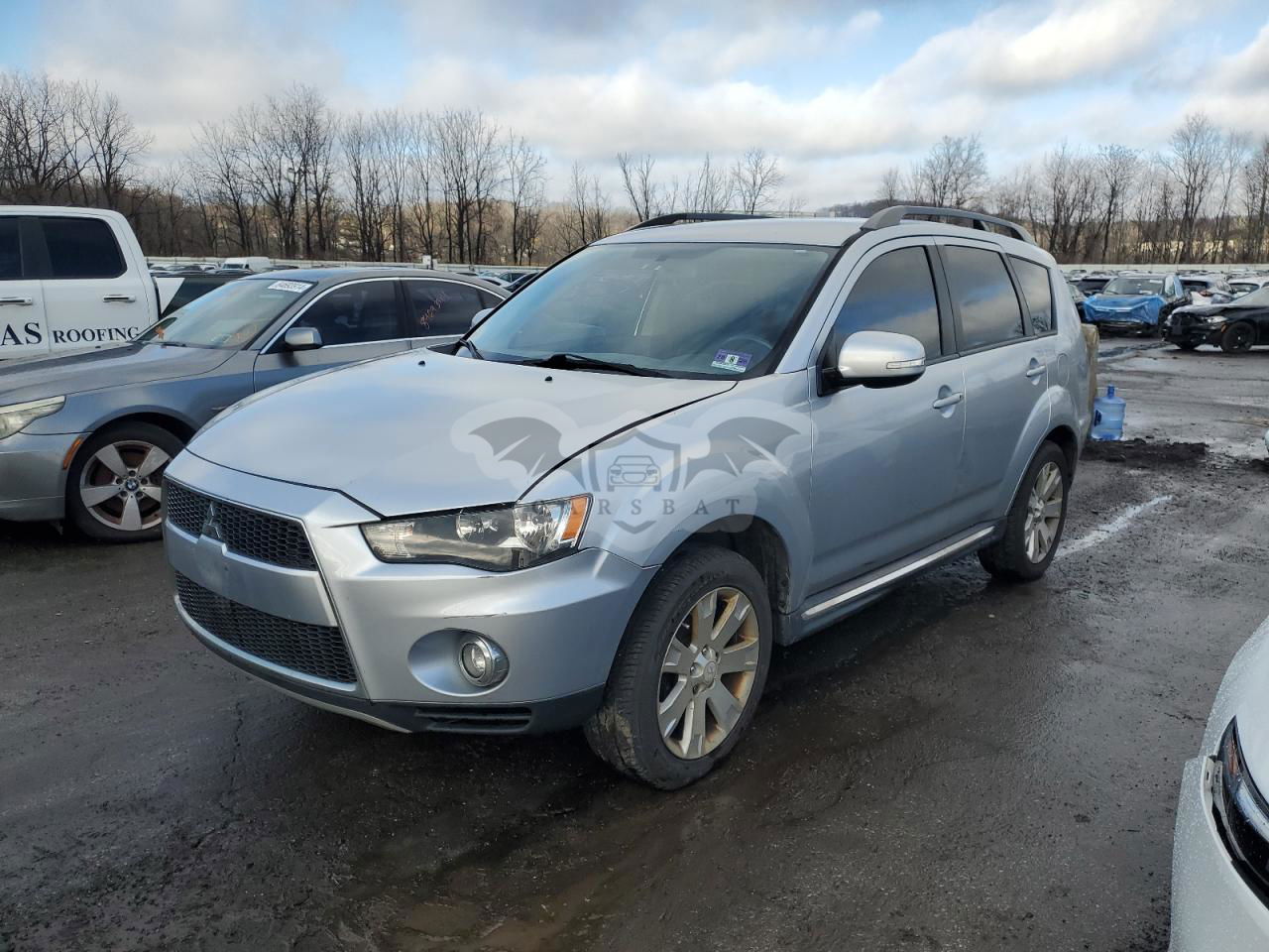Mitsubishi Outlander SE 2.4L  4 2013