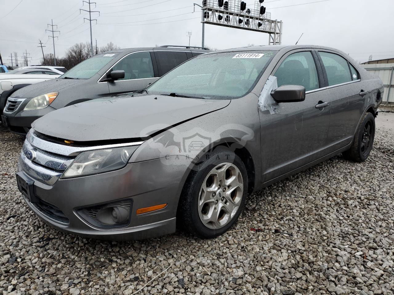 Ford Fusion SE 2.5L  4 2010
