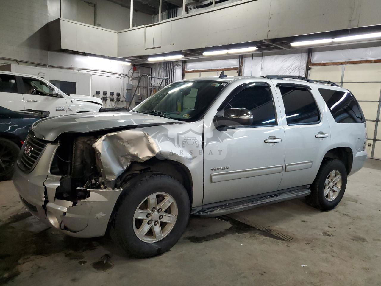 GMC Yukon 5.3L  8 2014