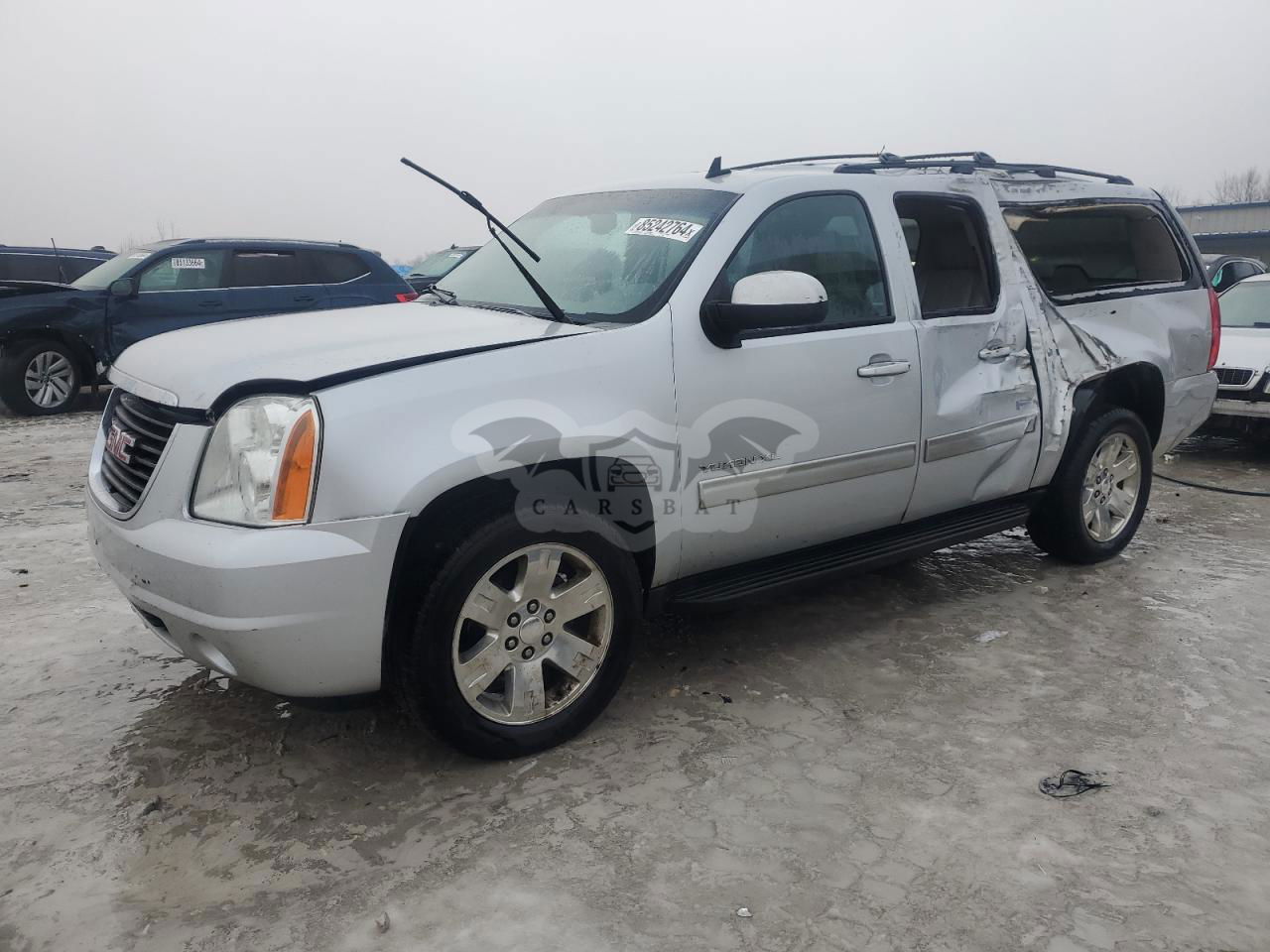 GMC Yukon K1500 SLT 5.3L  8 2014