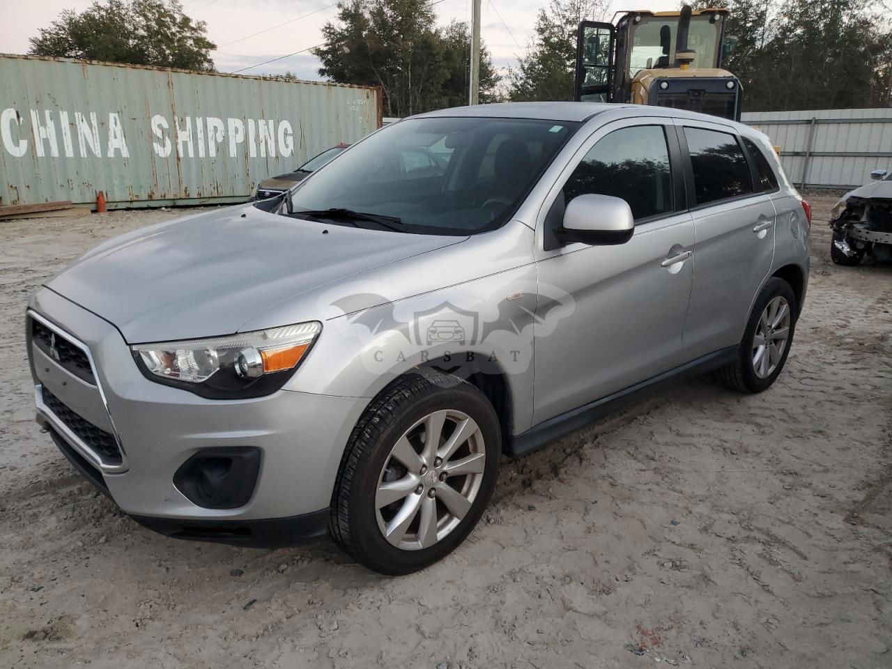 Mitsubishi Outlander ES 2.0L  4 2013