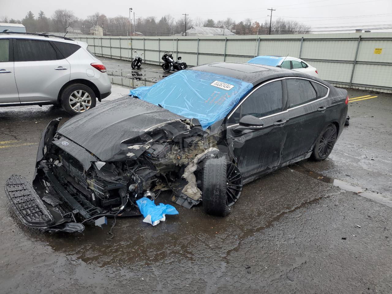 Ford Fusion SE 2.0L  4 2015