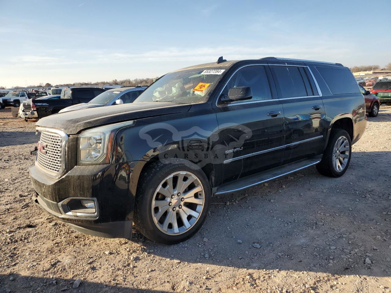 GMC Yukon DENALI 6.2L  8 2016