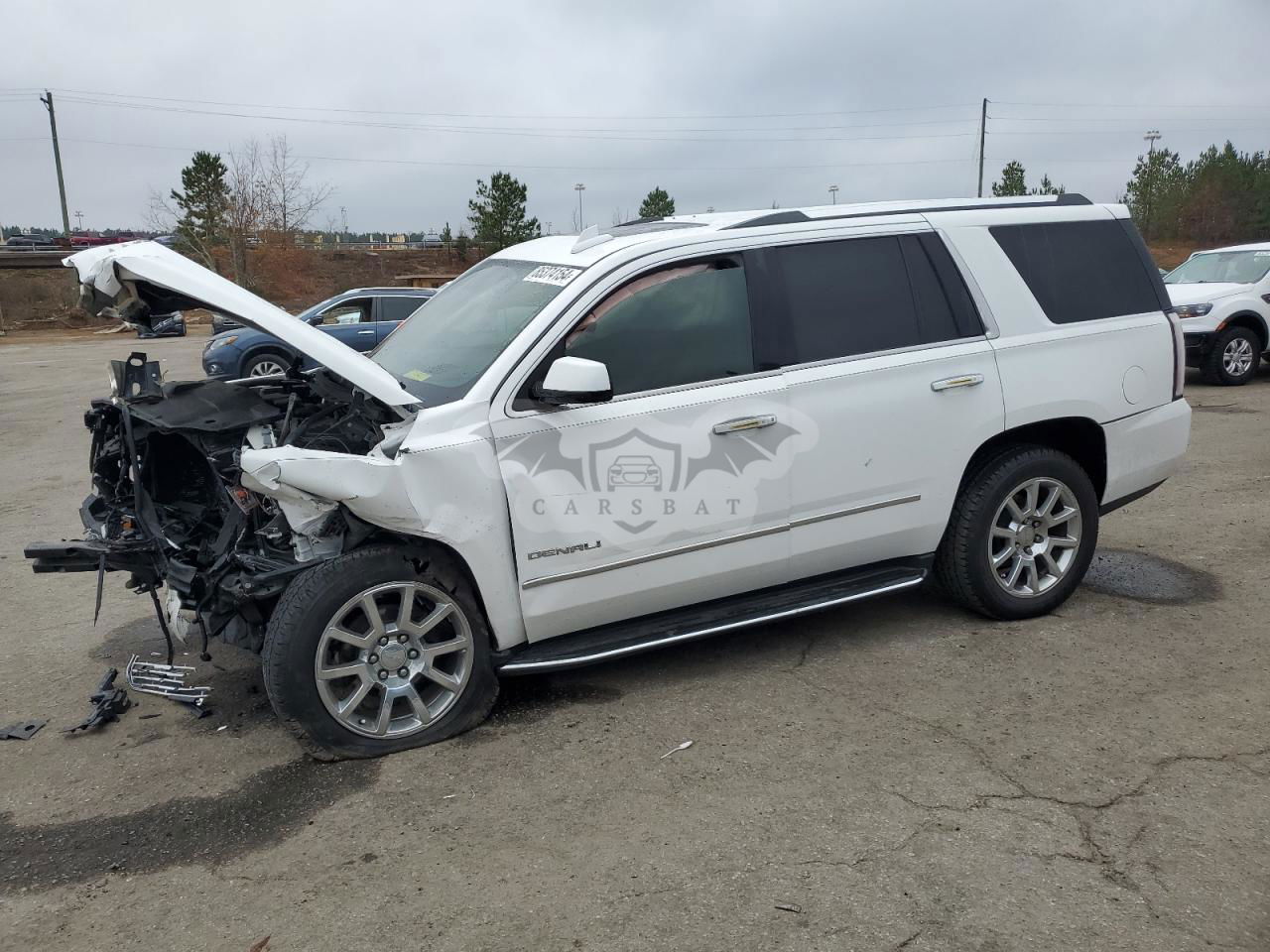 GMC Yukon DENALI 6.2L  8 2020