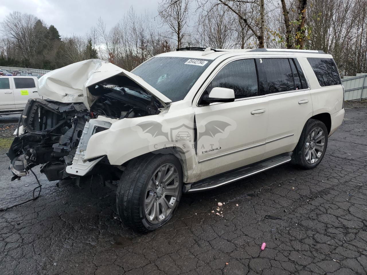 GMC Yukon DENALI 6.2L  8 2015