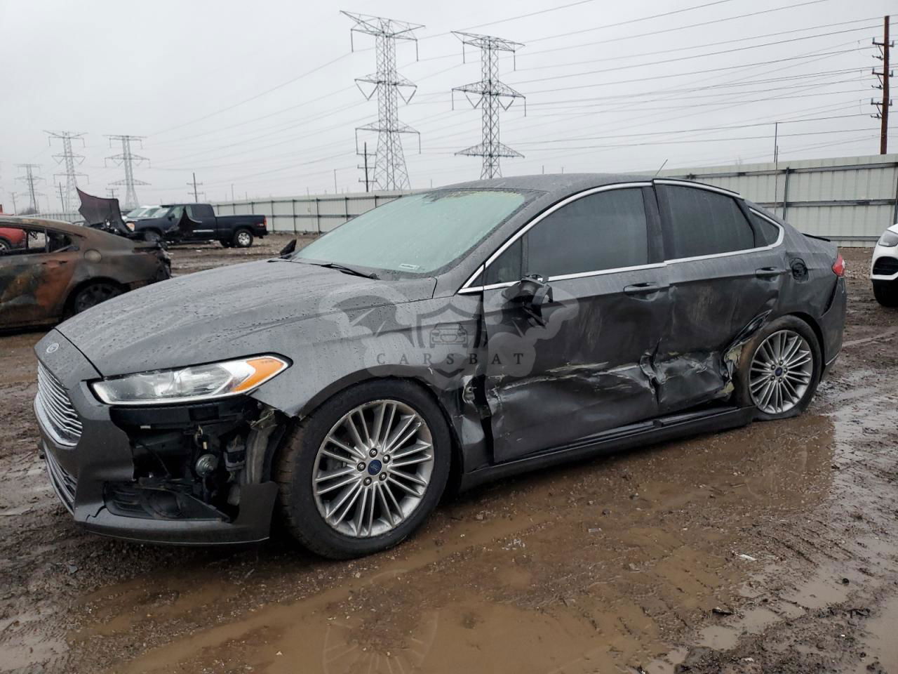 Ford Fusion SE 2.0L  4 2015