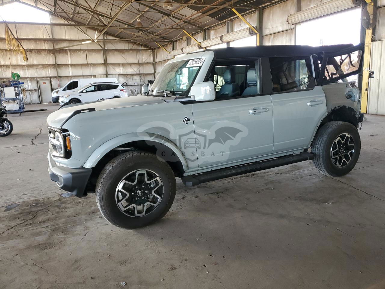 Ford Bronco OUTER BANKS 2.3L  4 2024
