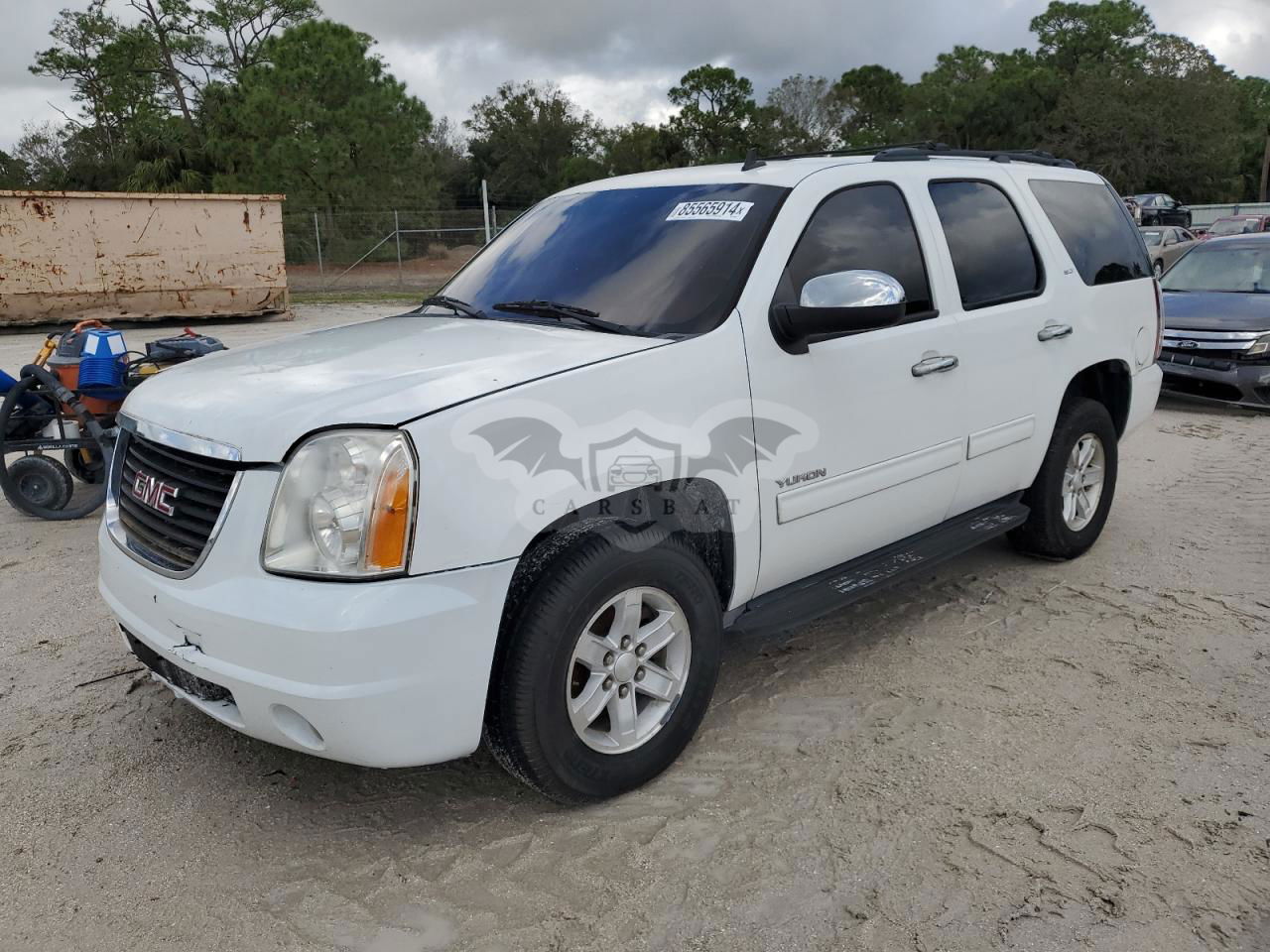 GMC Yukon SLT 5.3L  8 2014