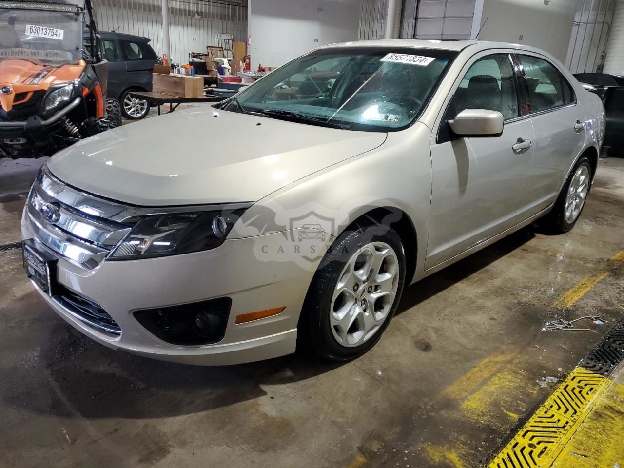 Ford Fusion SE 2.5L  4 2010