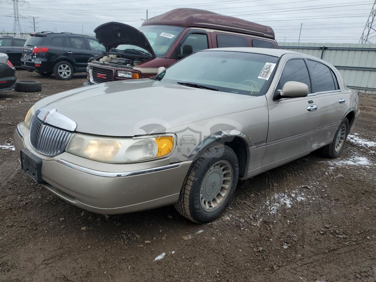 Lincoln Town Car EXECUTIVE 4.6L  8 2001