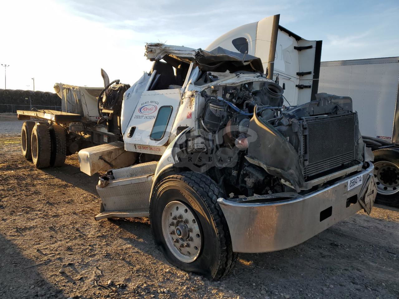 Peterbilt 330/337/348 8.3L  6 2012