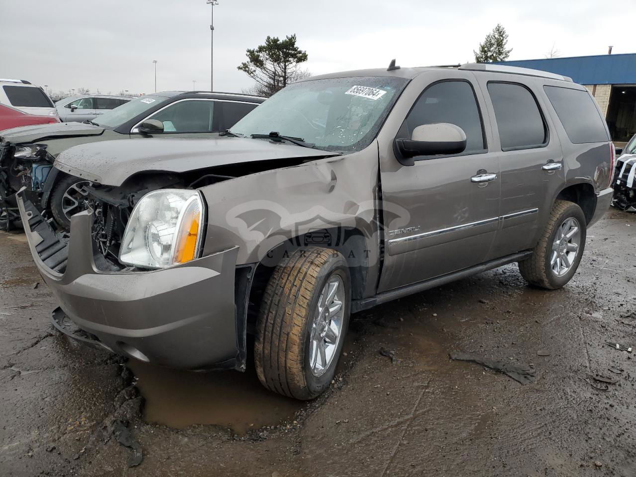 GMC Yukon DENALI 6.2L  8 2014