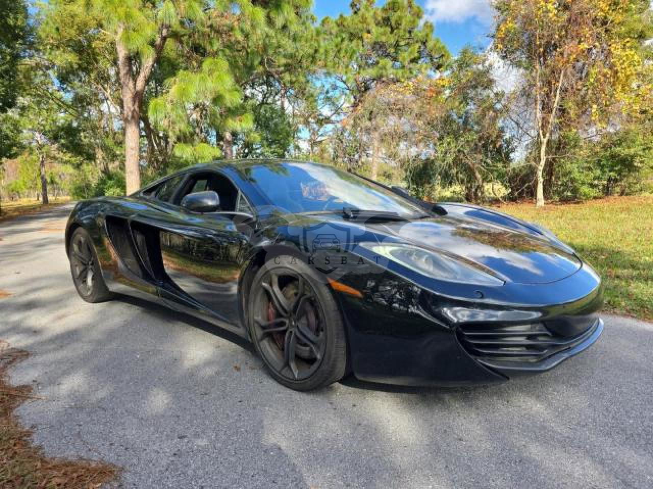 McLaren MP4-12C 3.8L  8 2012