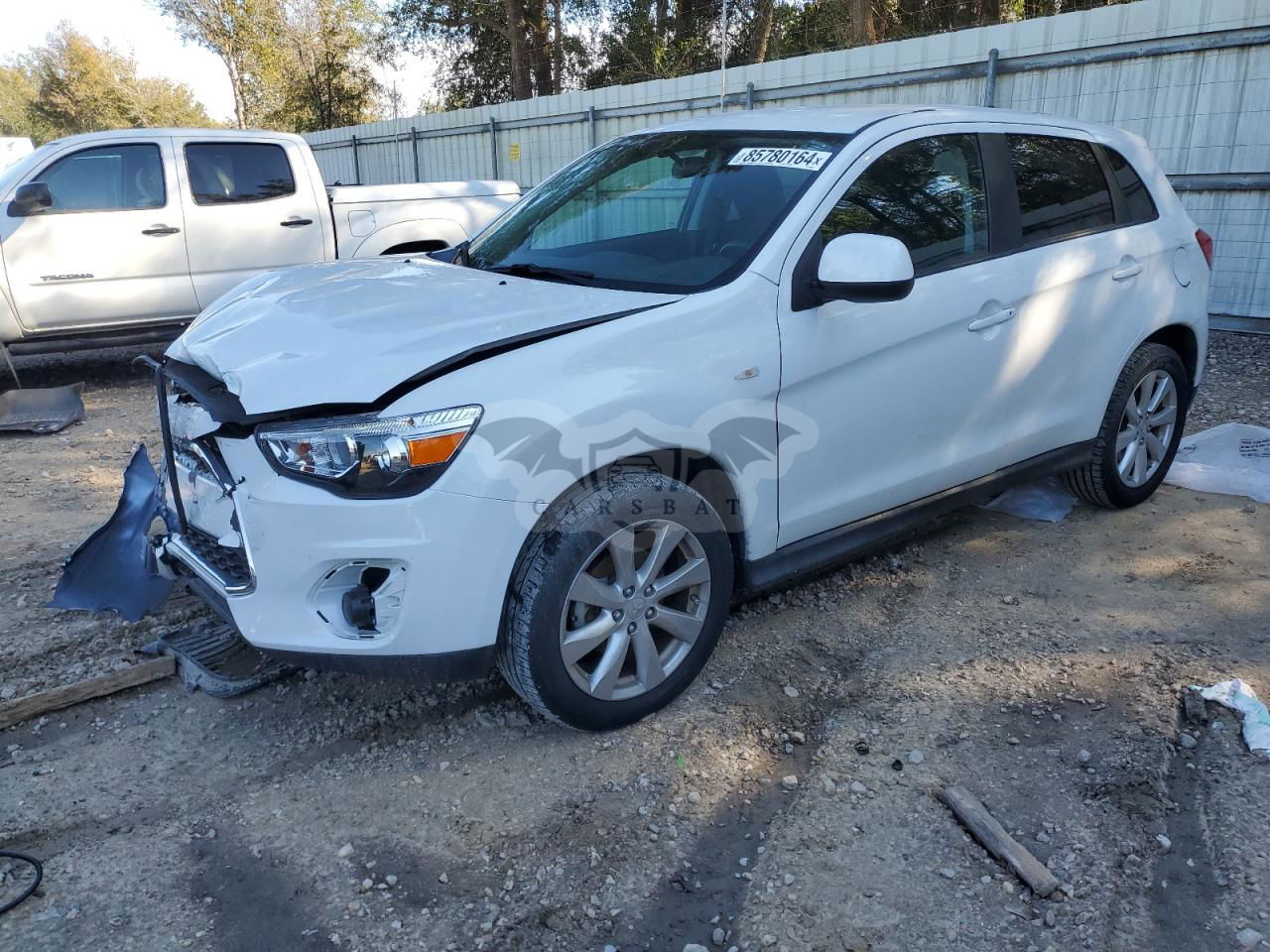 Mitsubishi Outlander ES 2.0L  4 2014