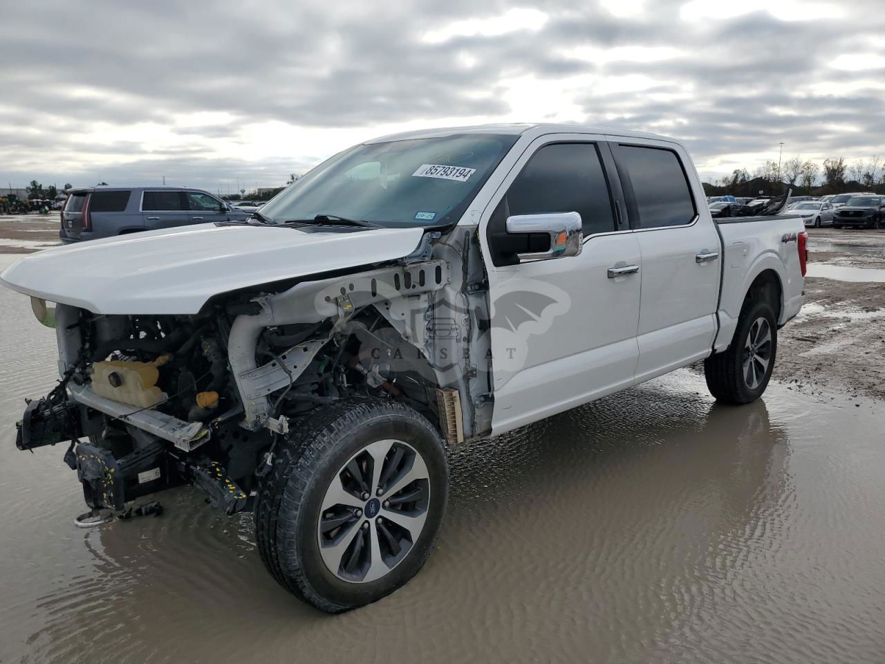 Ford F-150 SUPERCREW 5.0L  8 2021