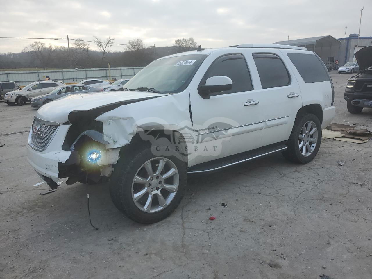 GMC Yukon DENALI 6.2L  8 2007