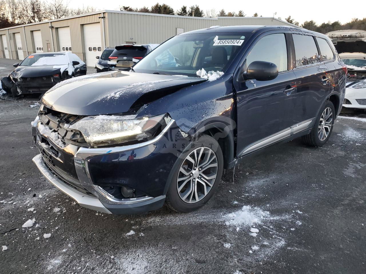 Mitsubishi Outlander ES 2.4L  4 2017