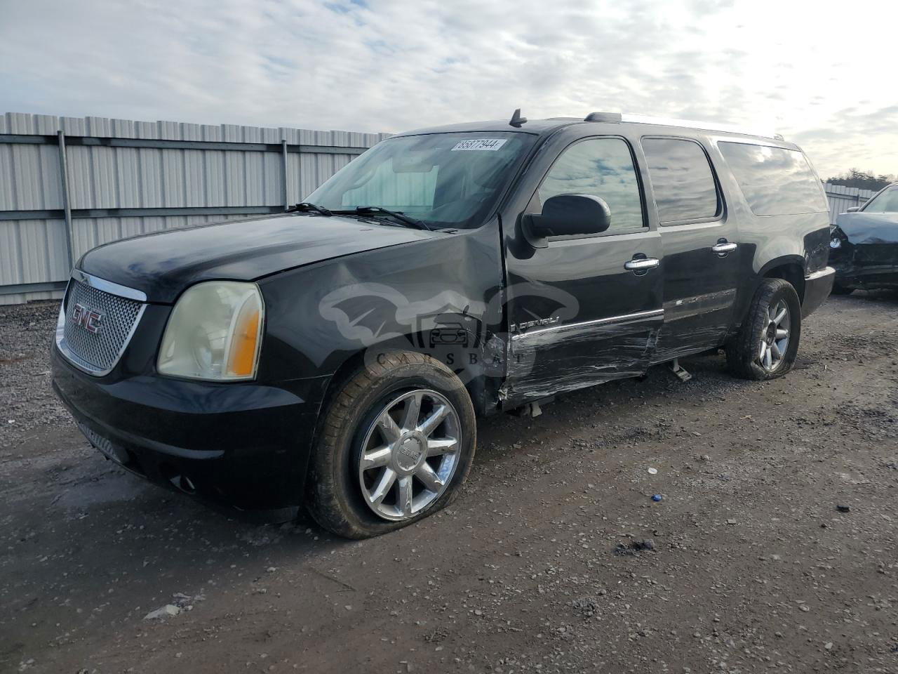 GMC Yukon DENALI 6.2L  8 2007