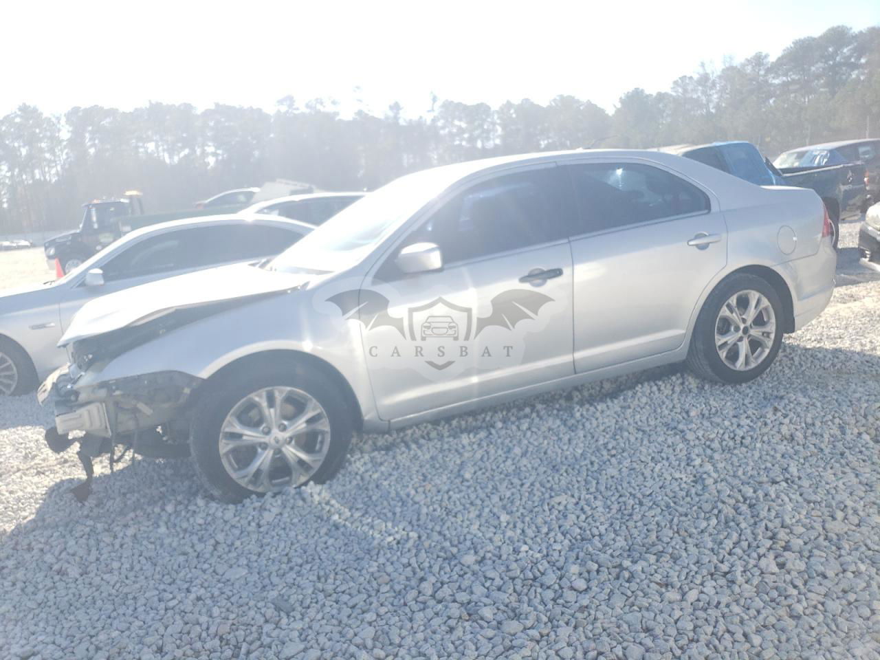 Ford Fusion SE 3.0L  6 2012