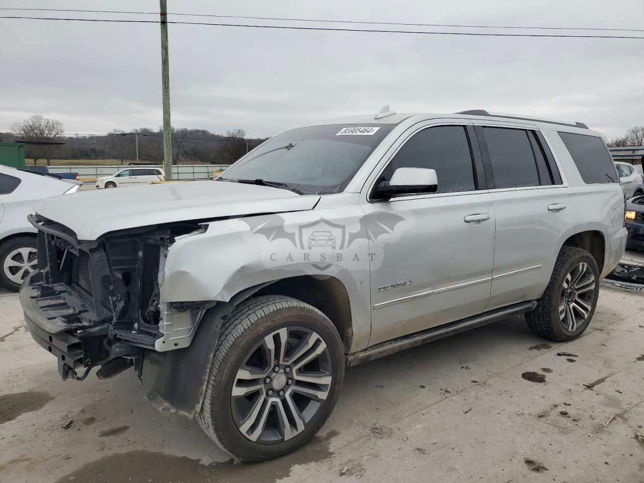 GMC Yukon DENALI 6.2L  8 2015