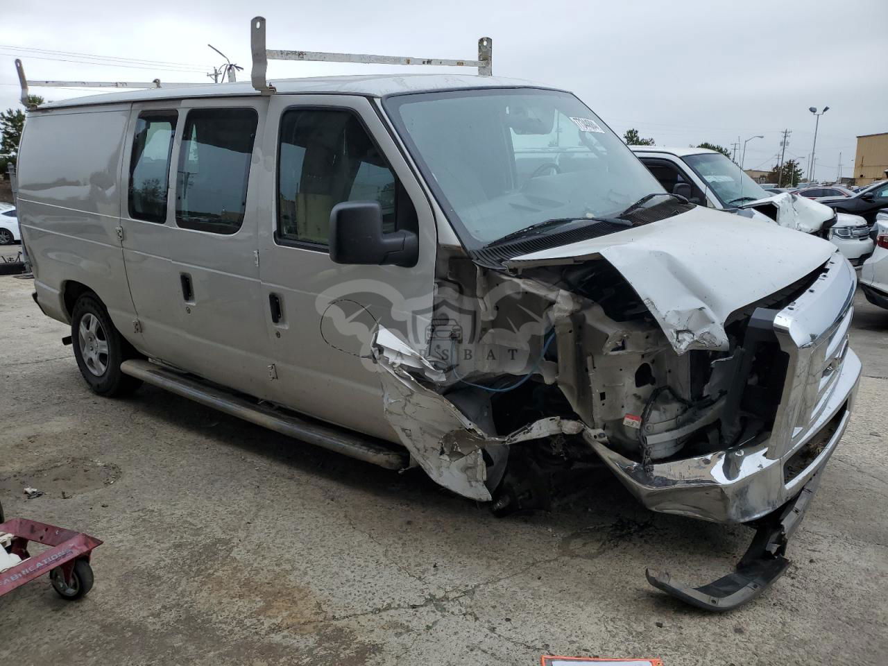 Ford Econoline E250 VAN 4.6L  8 2013