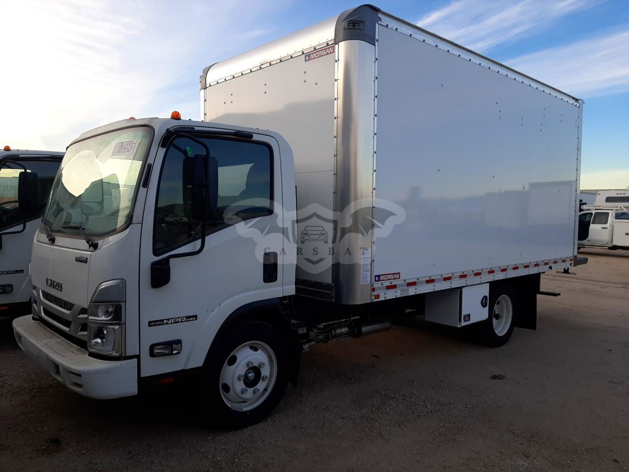 Isuzu NPR 6.6L  8 2024