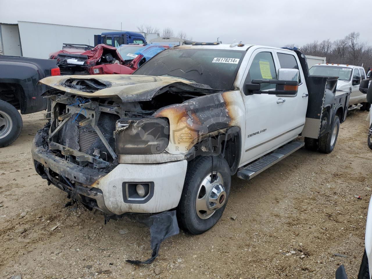 GMC Sierra K3500 DENALI 6.6L  8 2017