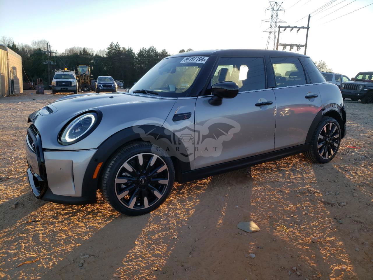 Mini Cooper 2.0L  4 2024