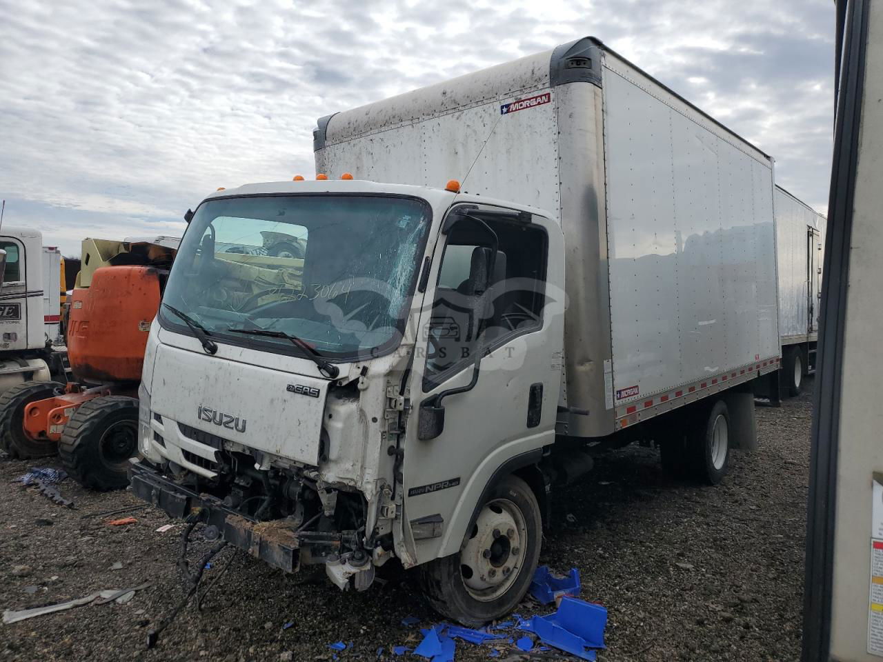 Isuzu NPR 6.6L  8 2021