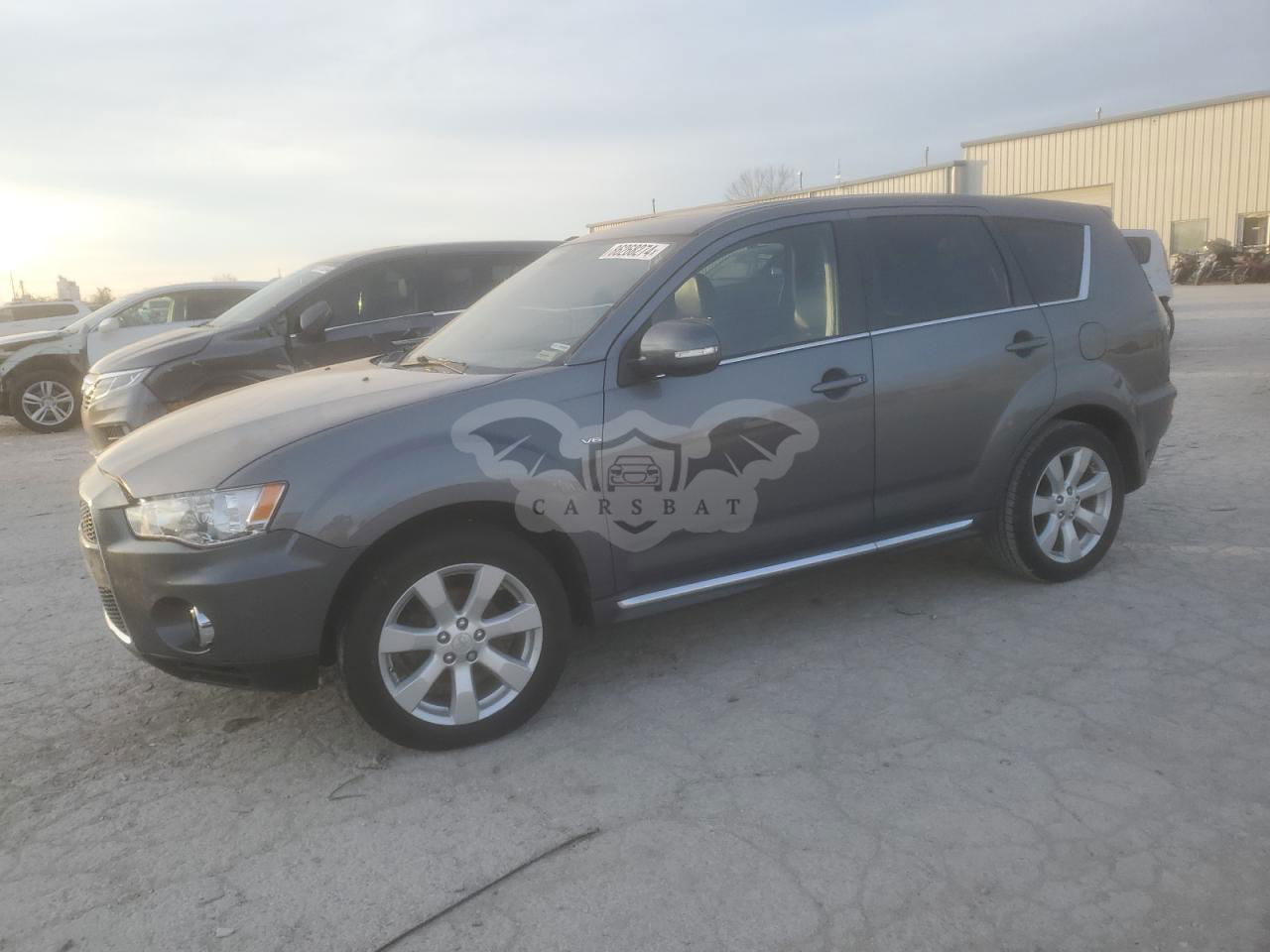 Mitsubishi Outlander XLS 3.0L  6 2011
