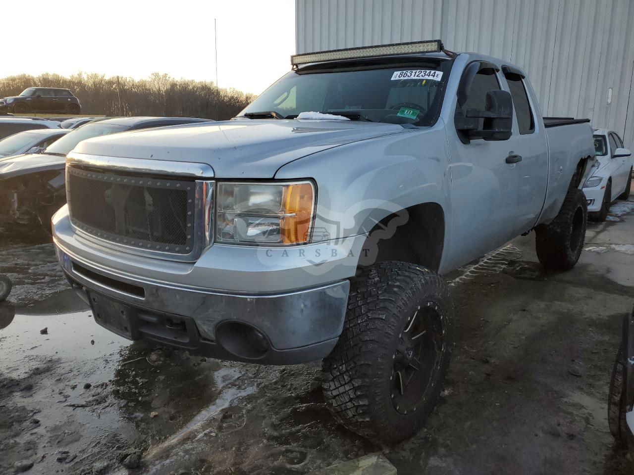 GMC Sierra K1500 SLE 5.3L  8 2011