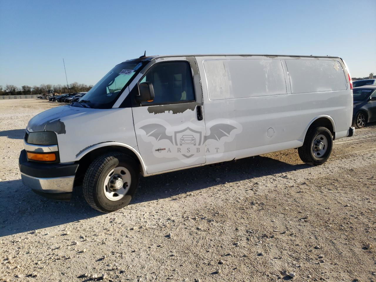Chevrolet Express 6.6L  8 2011