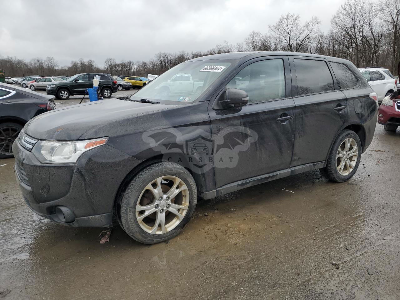 Mitsubishi Outlander SE 2.4L  4 2014