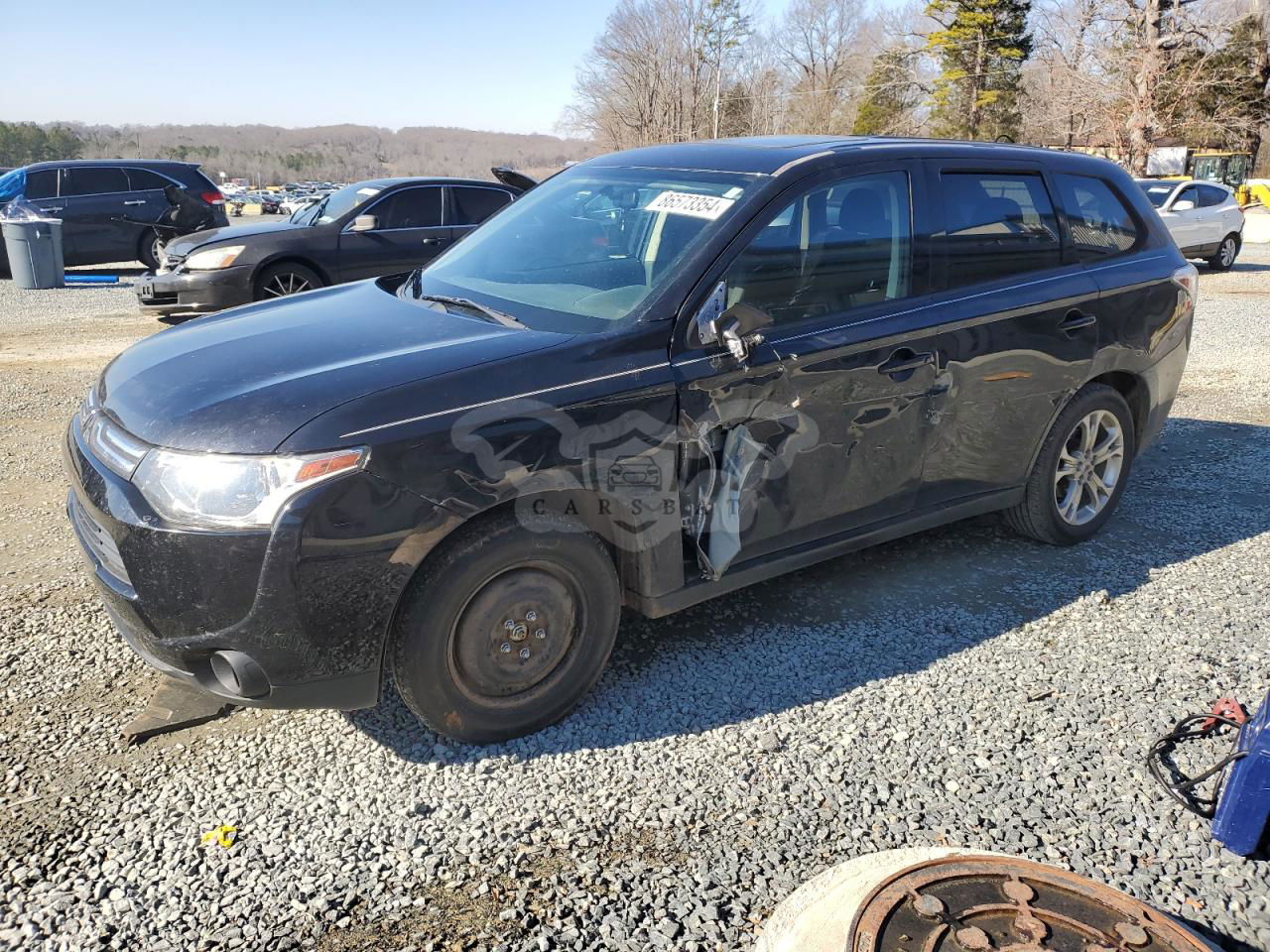 Mitsubishi Outlander SE 2.4L  4 2014