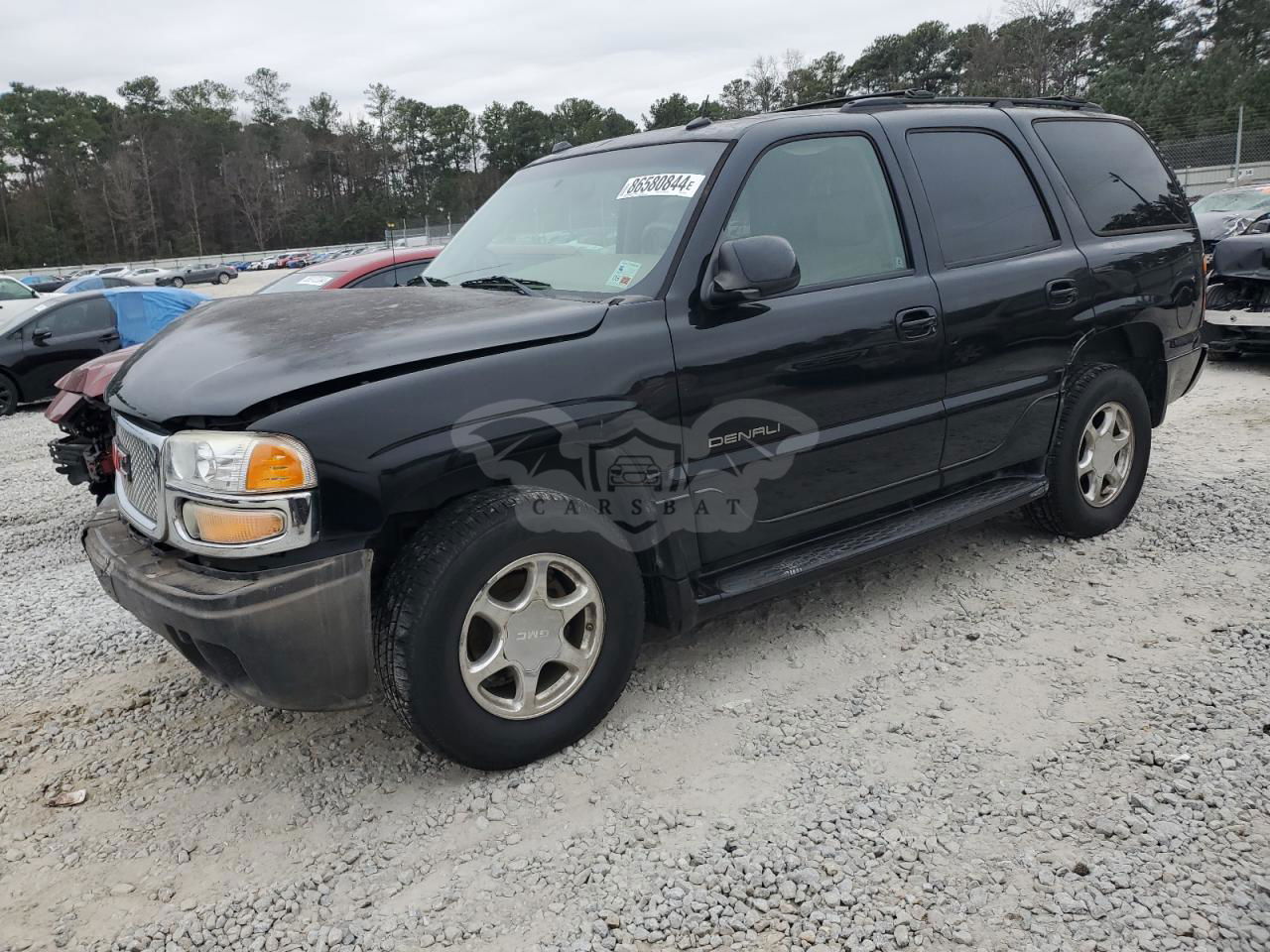GMC Yukon DENALI 6.0L  8 2005