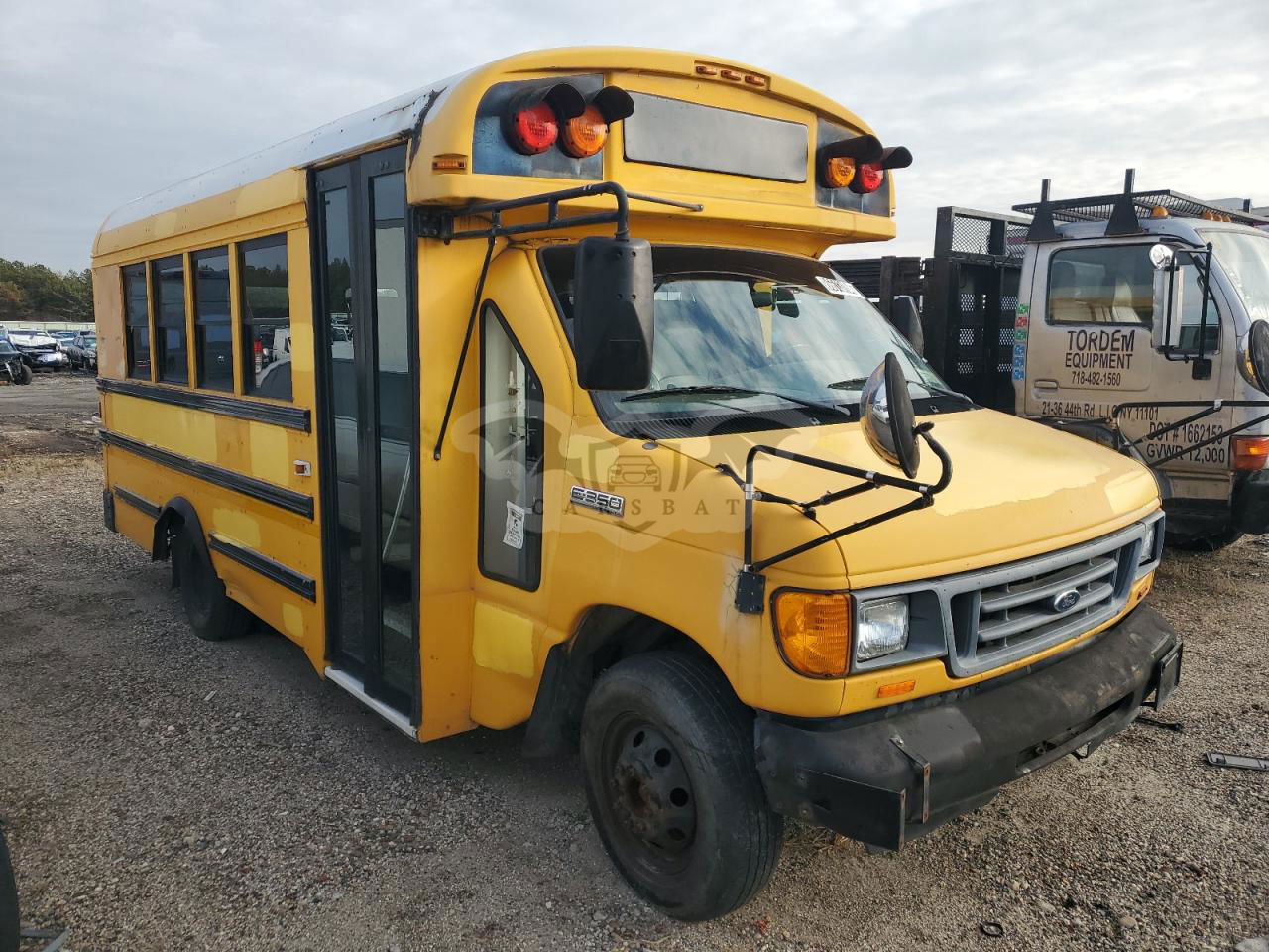 Ford Econoline E350 SUPER DUTY CUTAWAY VAN 6.0L  8 2006