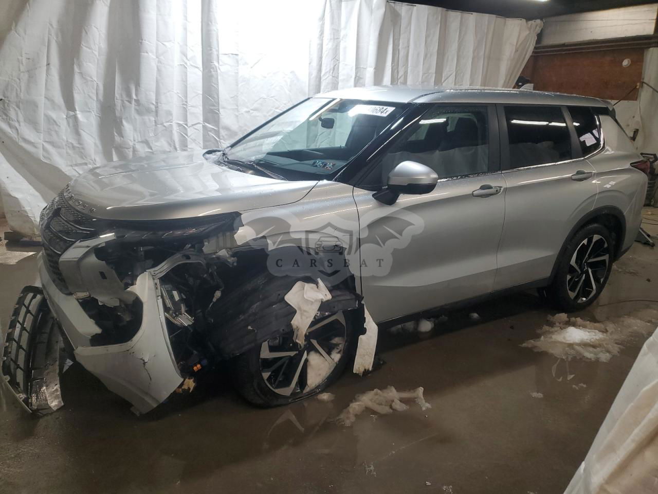 Mitsubishi Outlander SE 2.5L  4 2024
