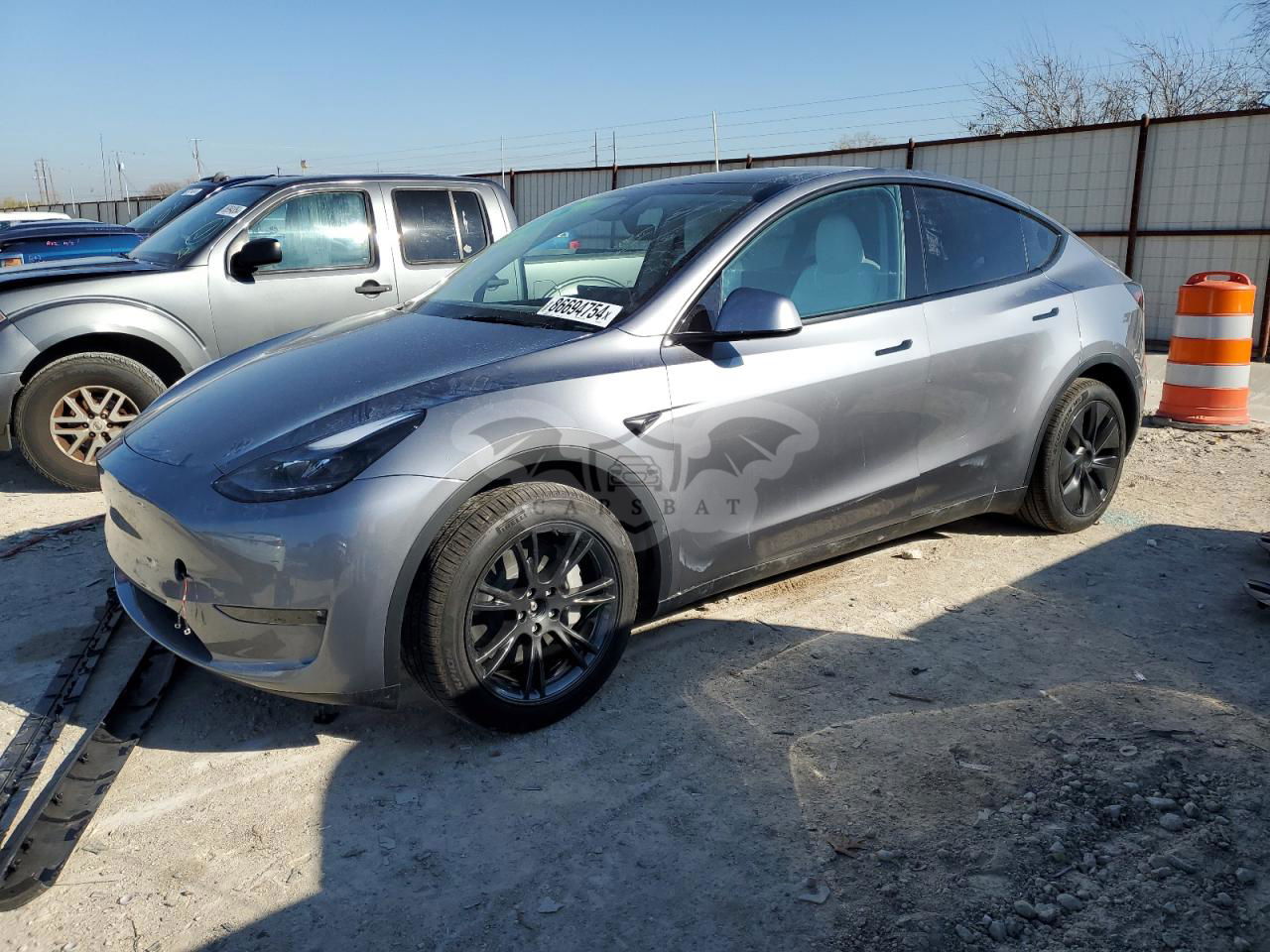 Tesla Model Y 2024