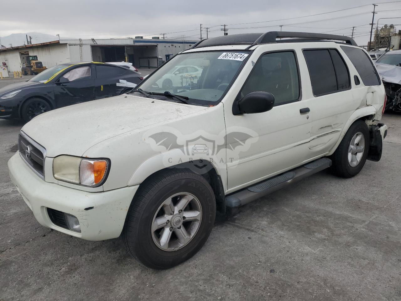 Nissan Pathfinder LE 3.5L  6 2003
